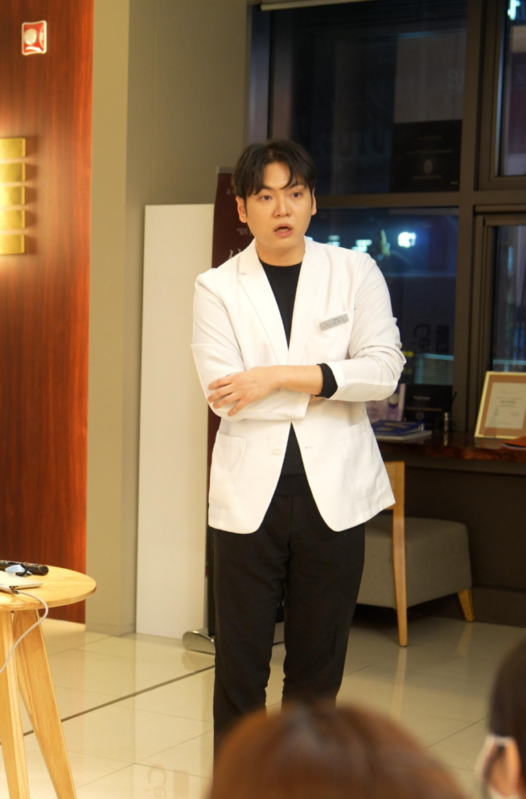 最新韓国ビューティートレンド ― UH CELLクリニック江南店（旧 ドクタープチ医院 江南店）キム・ヨンジン院長、「2026 Kビューティー・トレンド交流会」を江南で開催