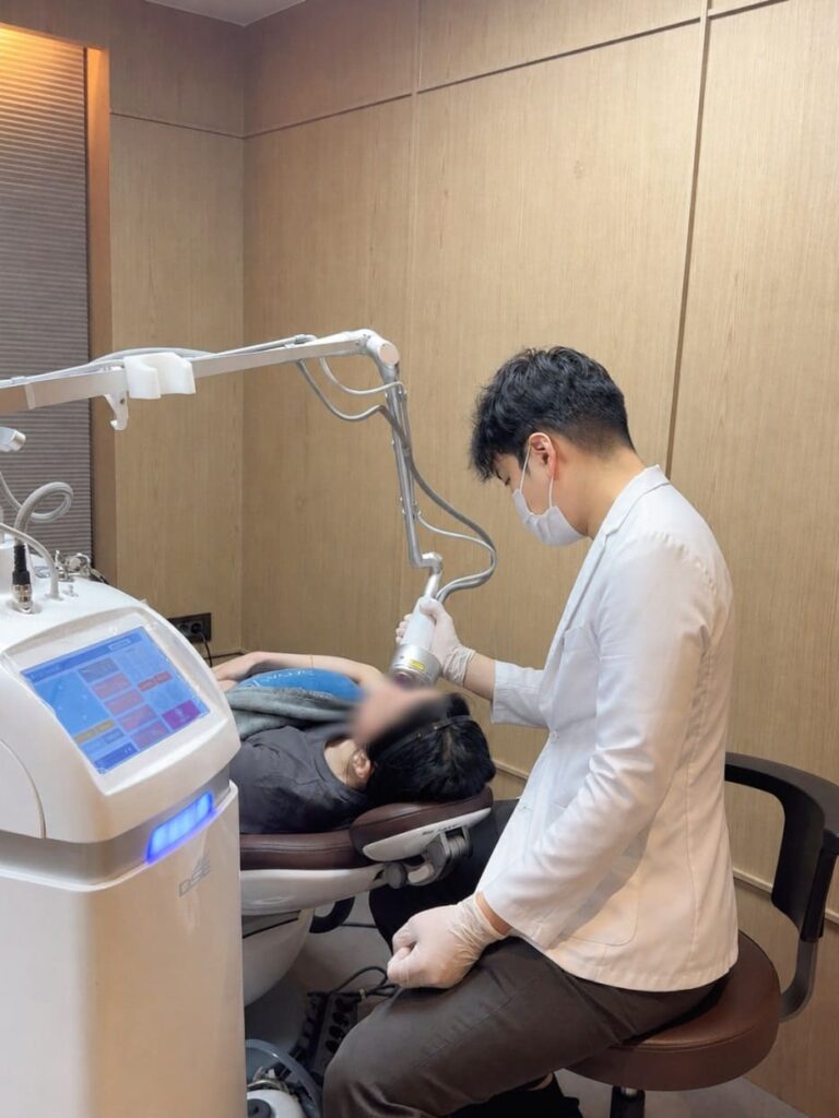 역삼동피부관리 모공 지우개 프락셔널 레이저 찾는다면